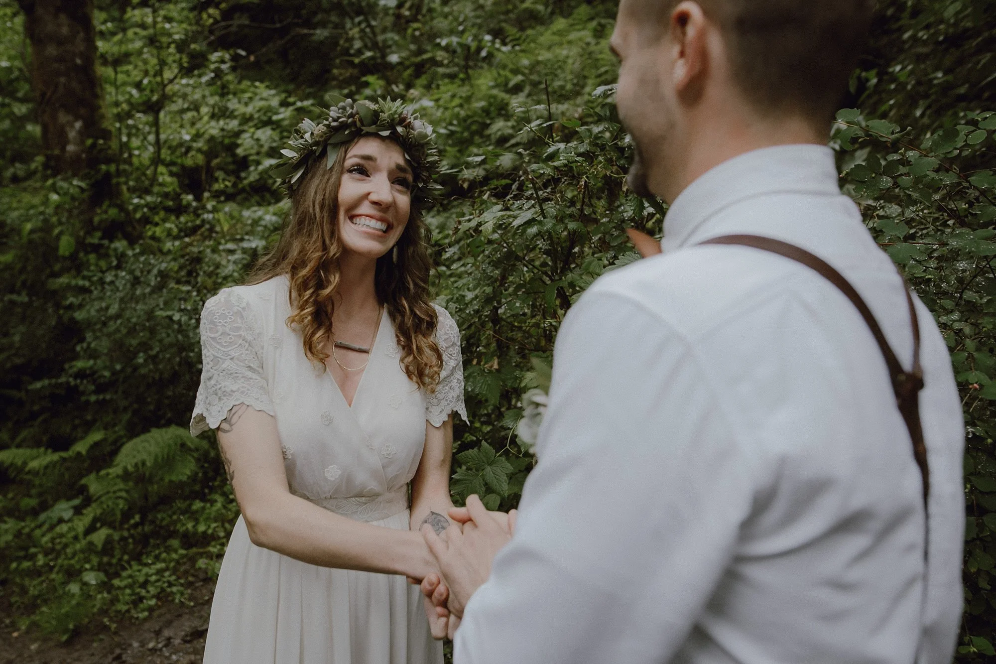 oregon-waterfall-elopement-wedding_0008.jpg