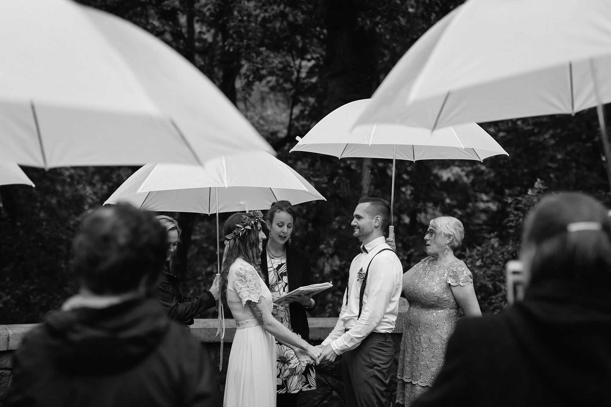 oregon-waterfall-elopement-wedding_0024.jpg
