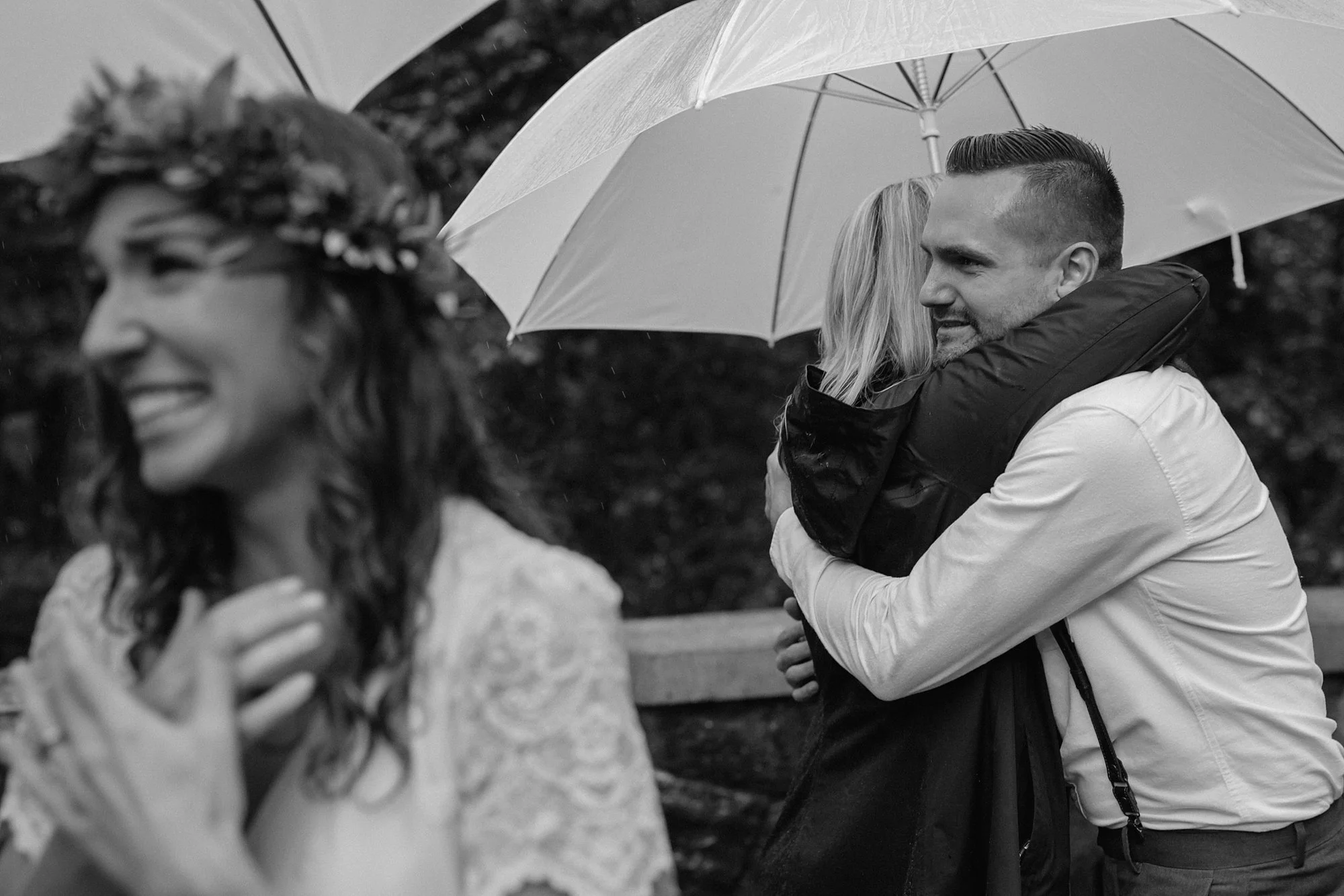 oregon-waterfall-elopement-wedding_0033.jpg