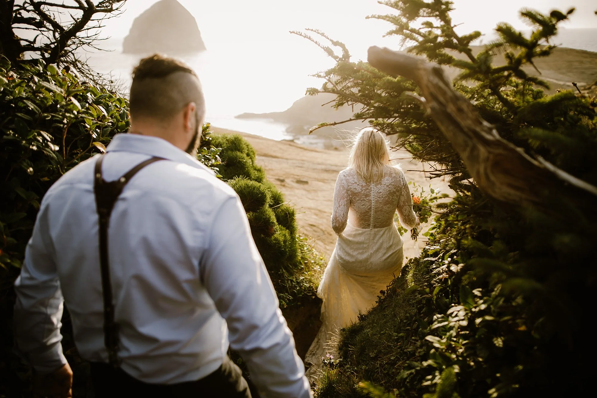 cape-kiwanda-elopement-wedding_0028.jpg