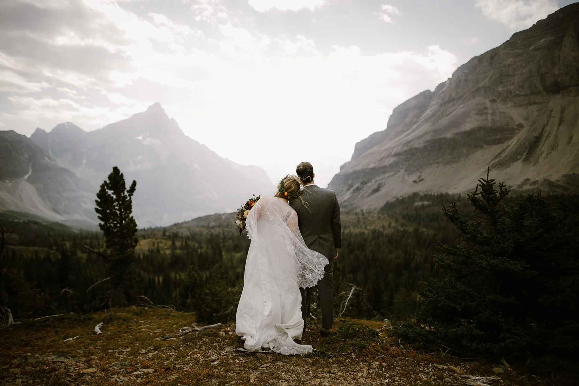 banff-canada-elopement-wedding_0015.jpg