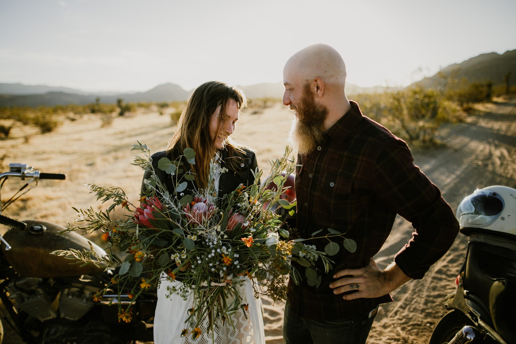 motorcycle-elopement-in-joshua-tree_0001.jpg