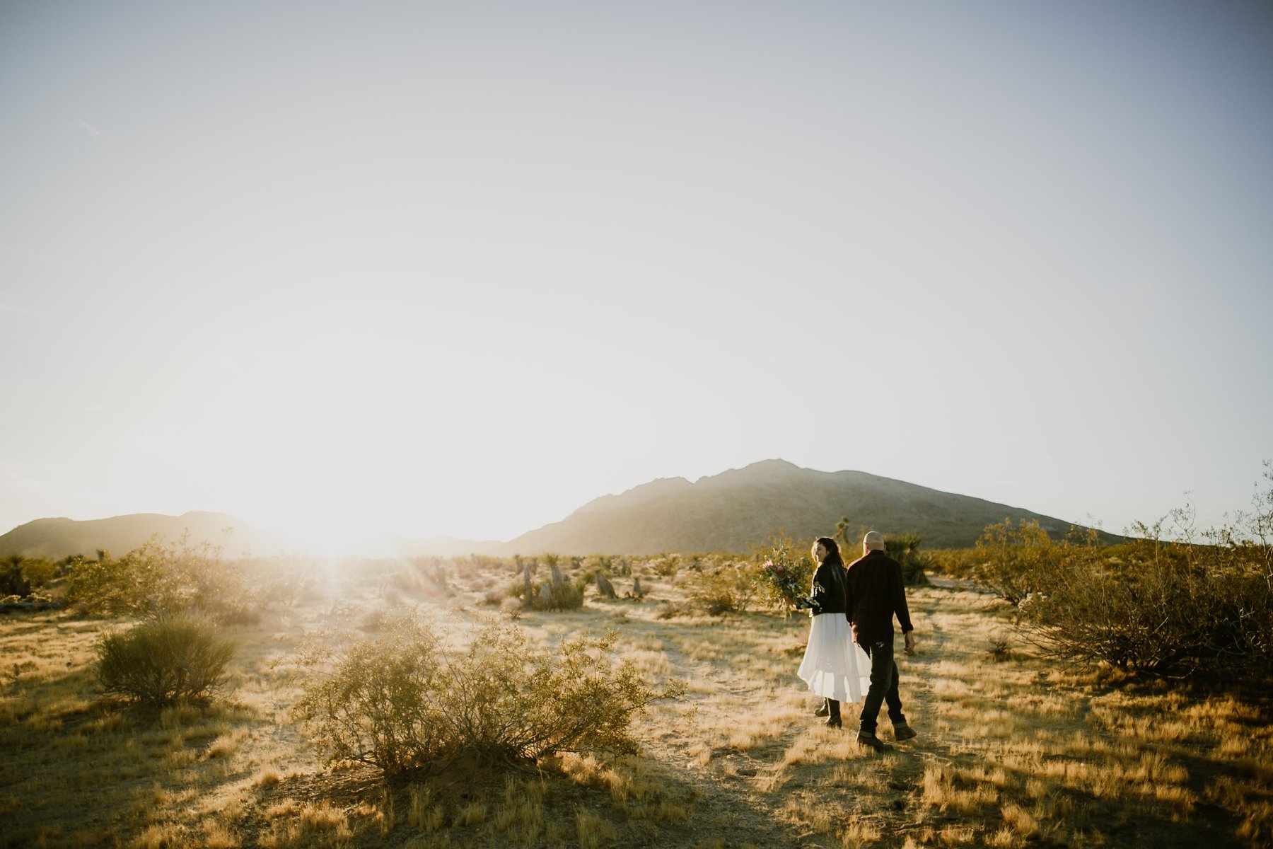 motorcycle-elopement-in-joshua-tree_0014.jpg