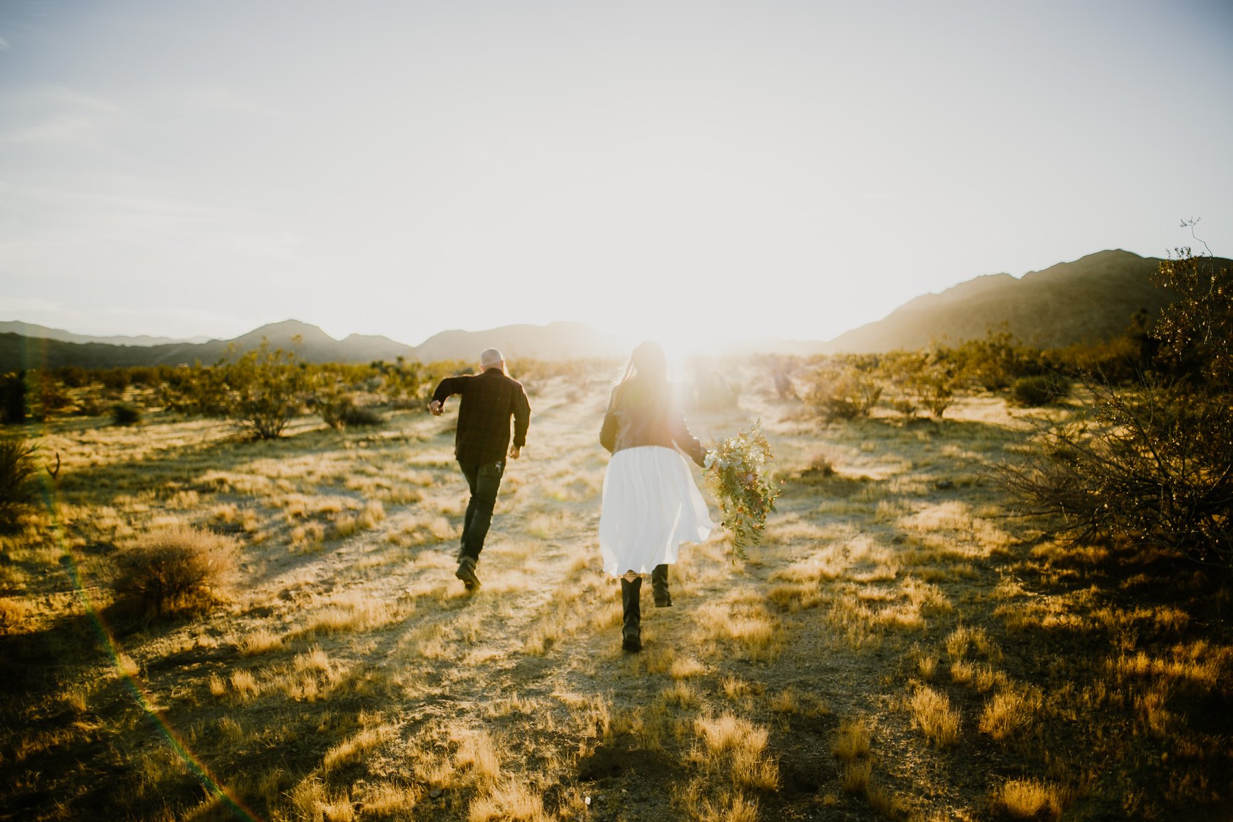 motorcycle-elopement-in-joshua-tree_0015.jpg