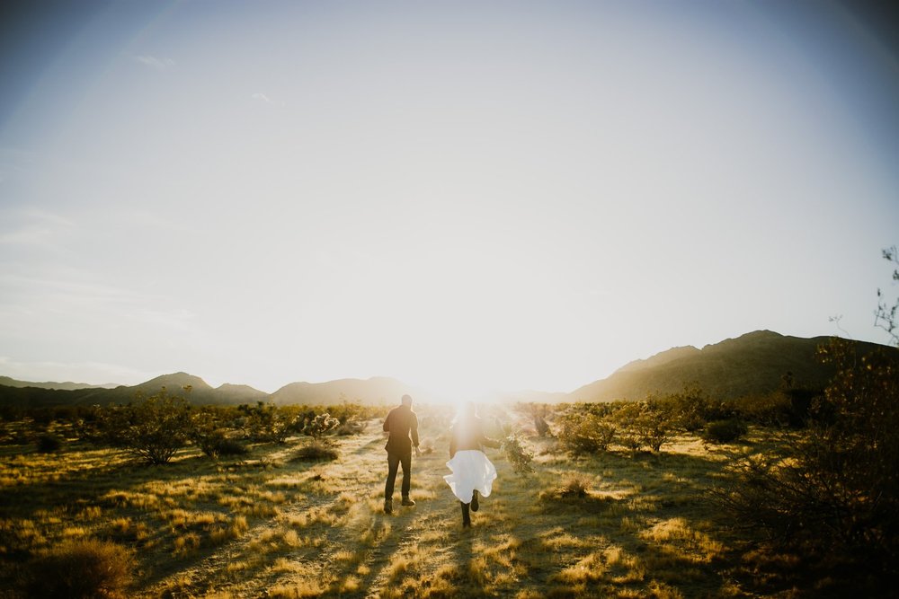 motorcycle-elopement-in-joshua-tree_0016.jpg