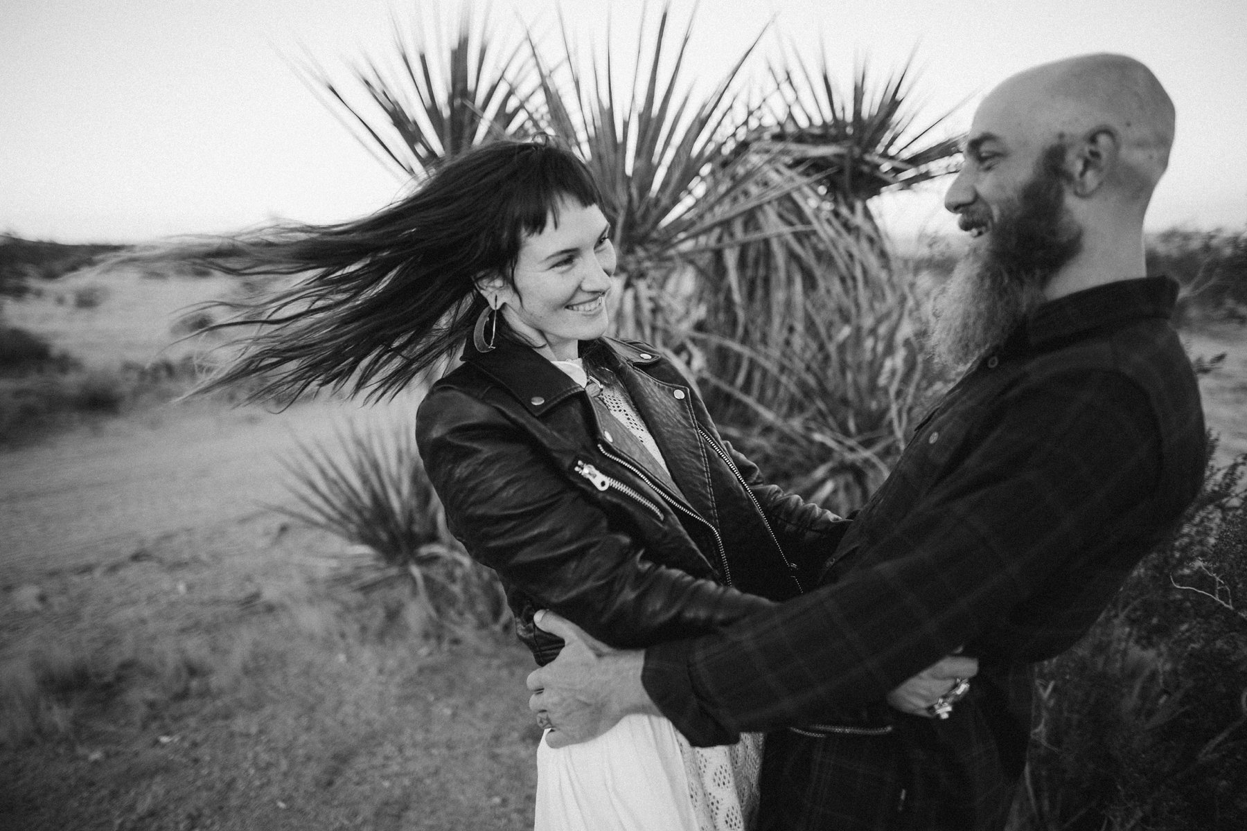 motorcycle-elopement-in-joshua-tree_0025.jpg