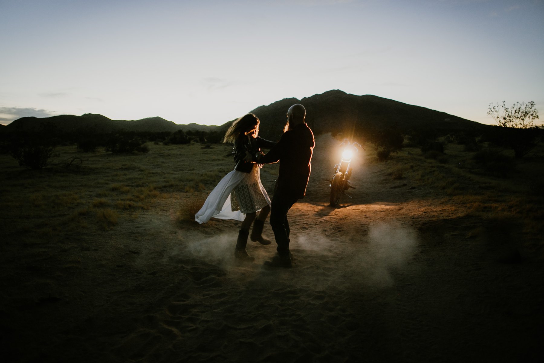 motorcycle-elopement-in-joshua-tree_0035.jpg