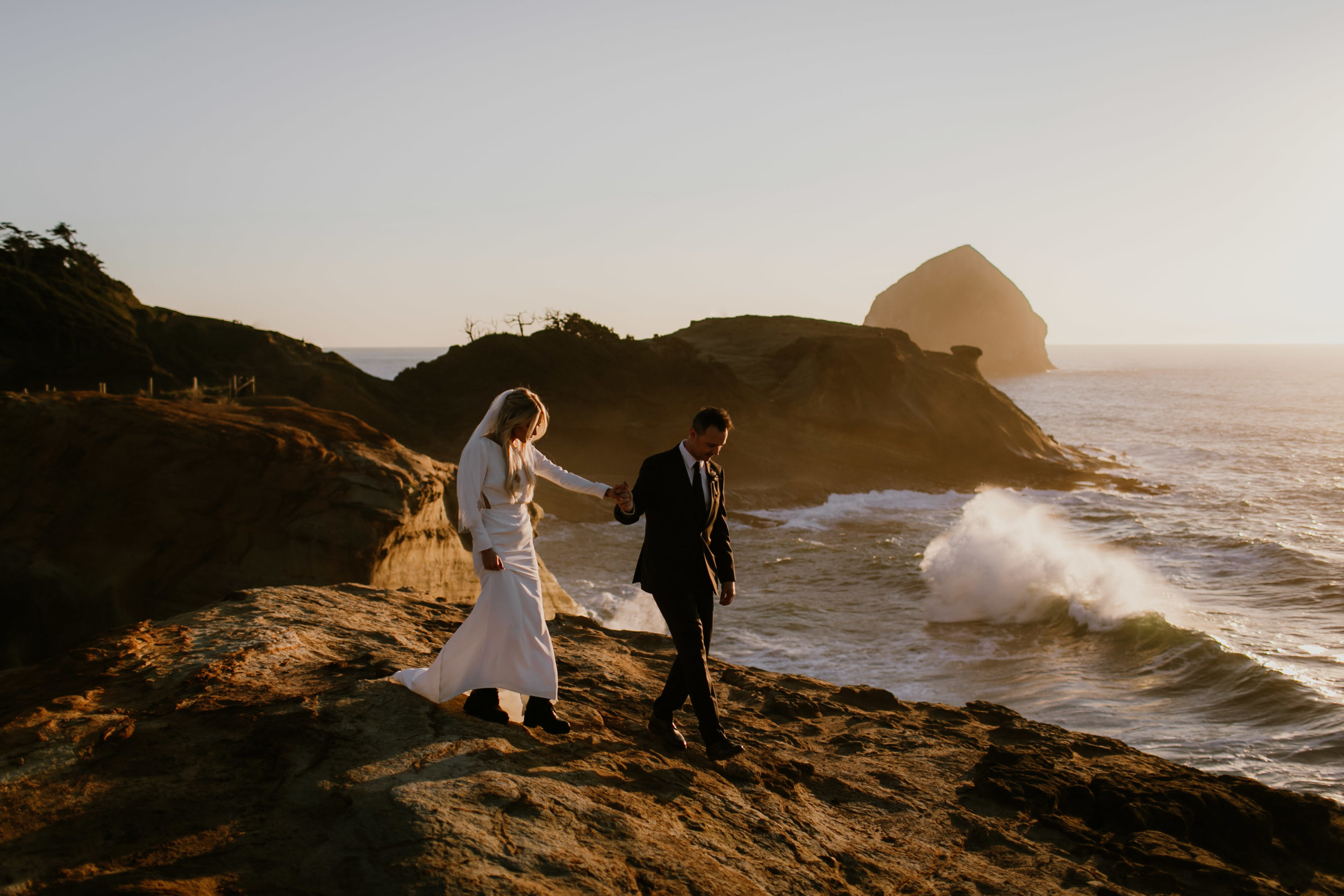 Cape Kiwanda Elopement Taylor Gabriel