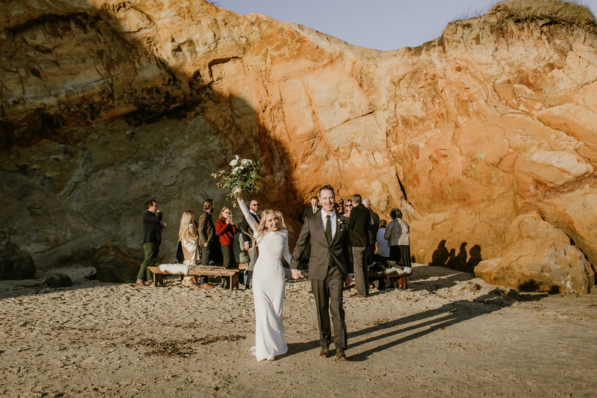 Oregon Coast wedding ceremony