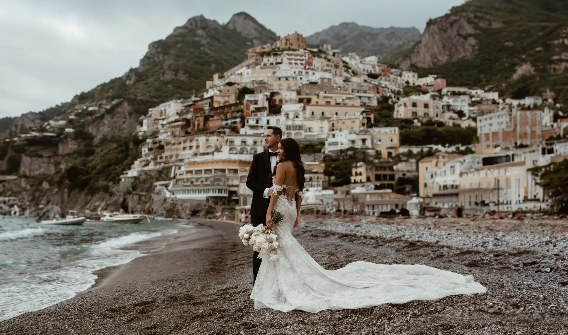 fine-art-documentary-wedding-photo-catalina-jean-photo.webp