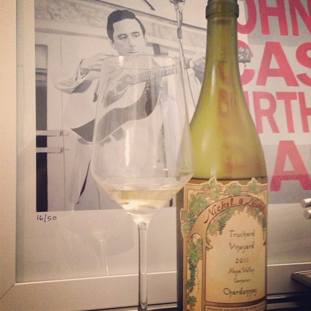 #Uncorkd a @nickelandnickelwinery Chardonnay. Goes nicely with some Johnny Cash.
