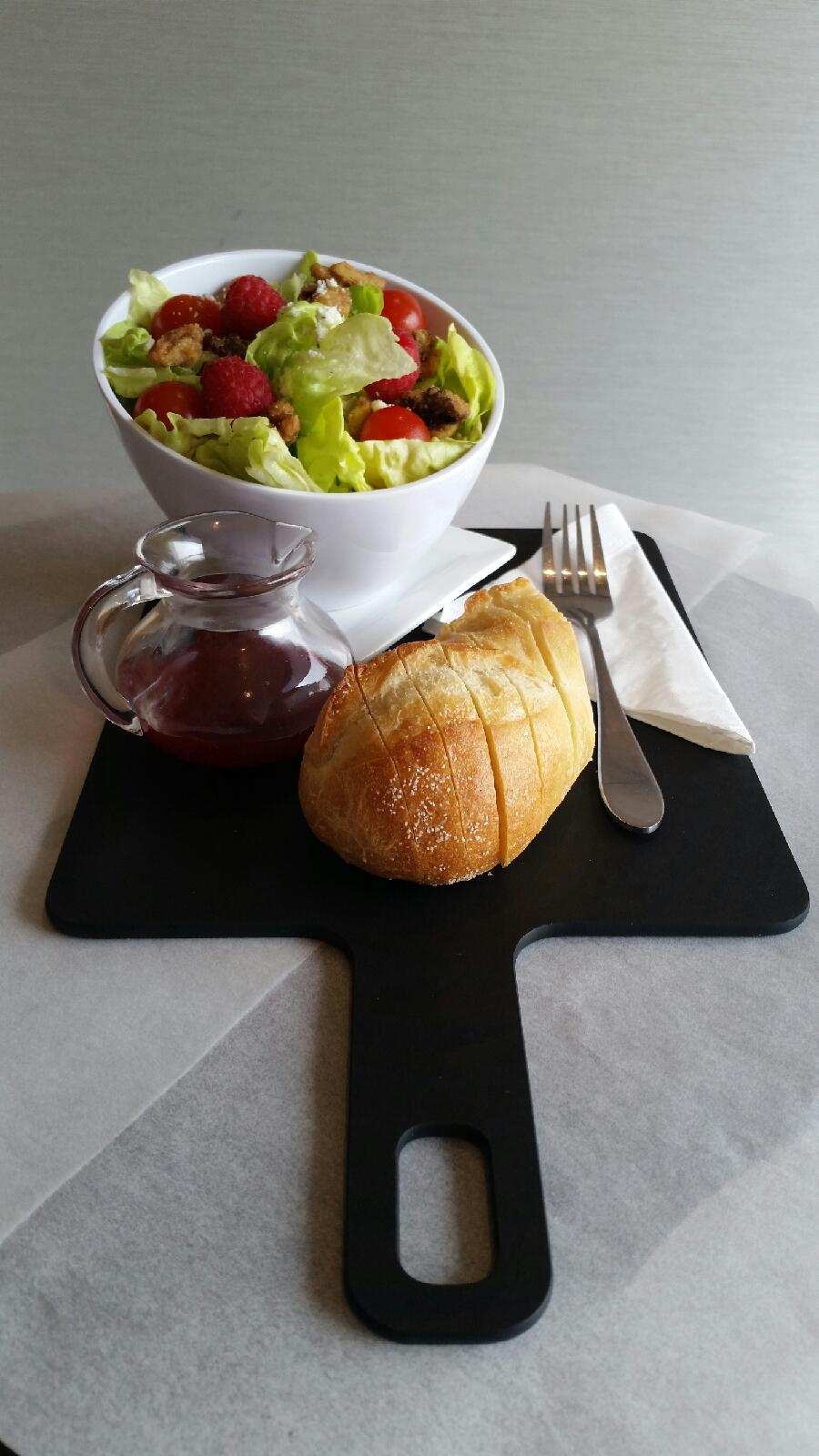 Raspberry Walnut Salad