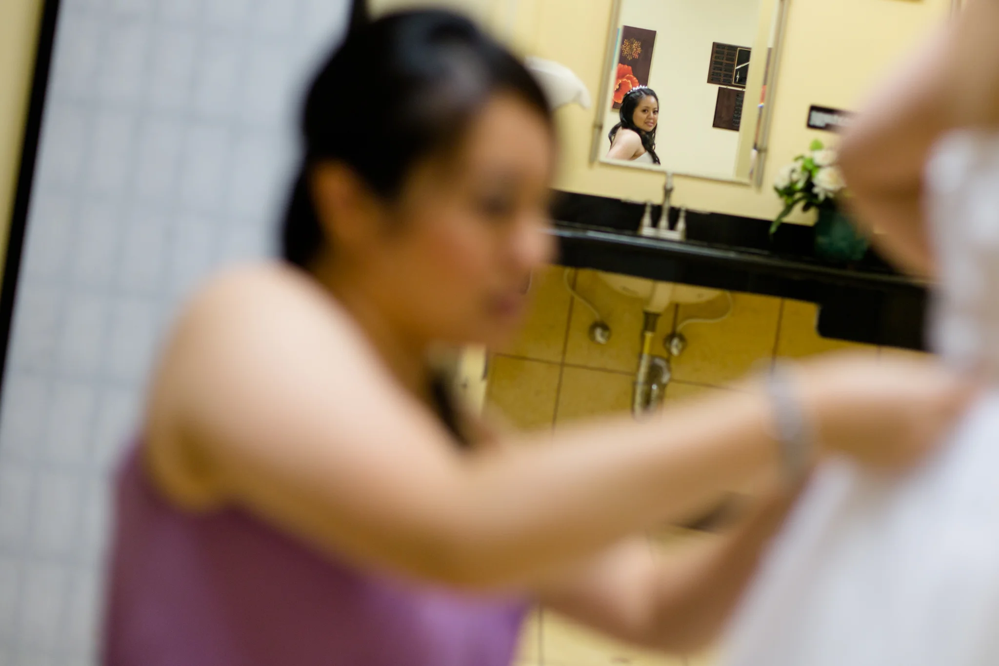 RLP-GettingReady-Michelle+Daniel-62.jpg