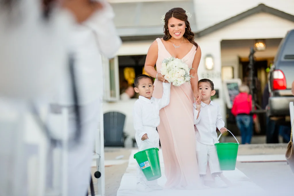 rl-beachCeremony-Mary+Phil-105.jpg