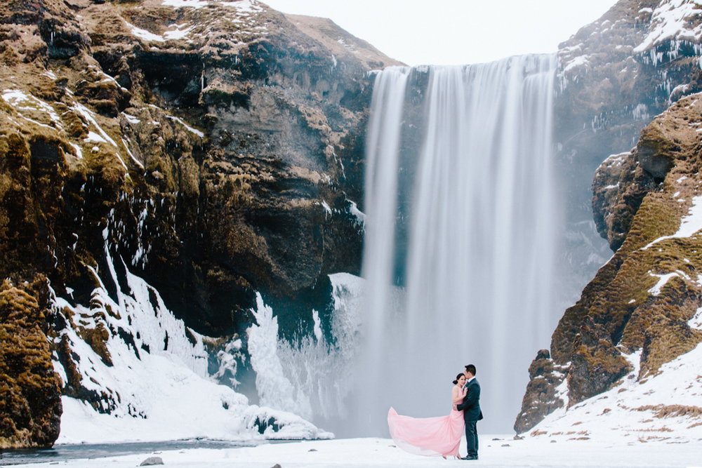 rl-engagement-Iceland-Lynda+Serey-1.jpg