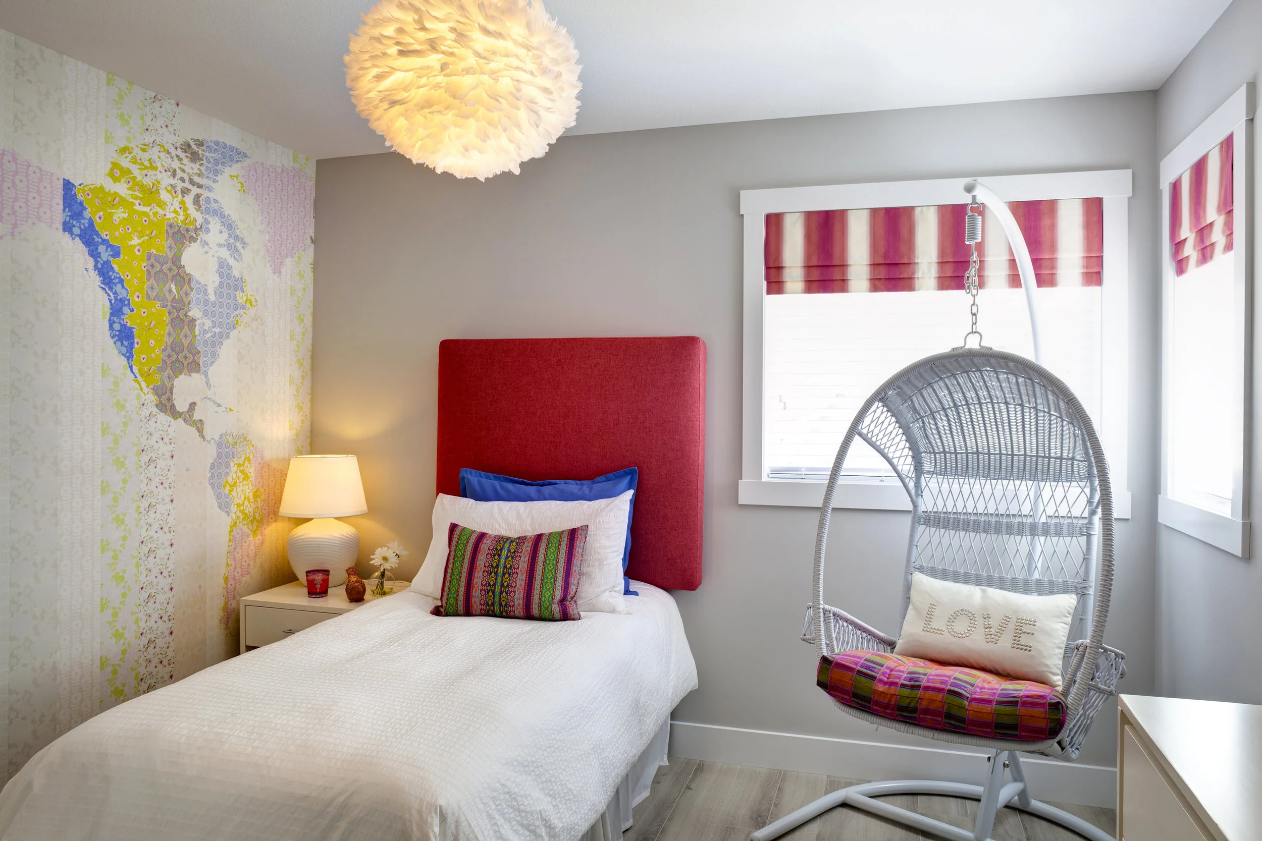 AA-00974 Phase 1 Hummingbird - Second Bedroom.jpg