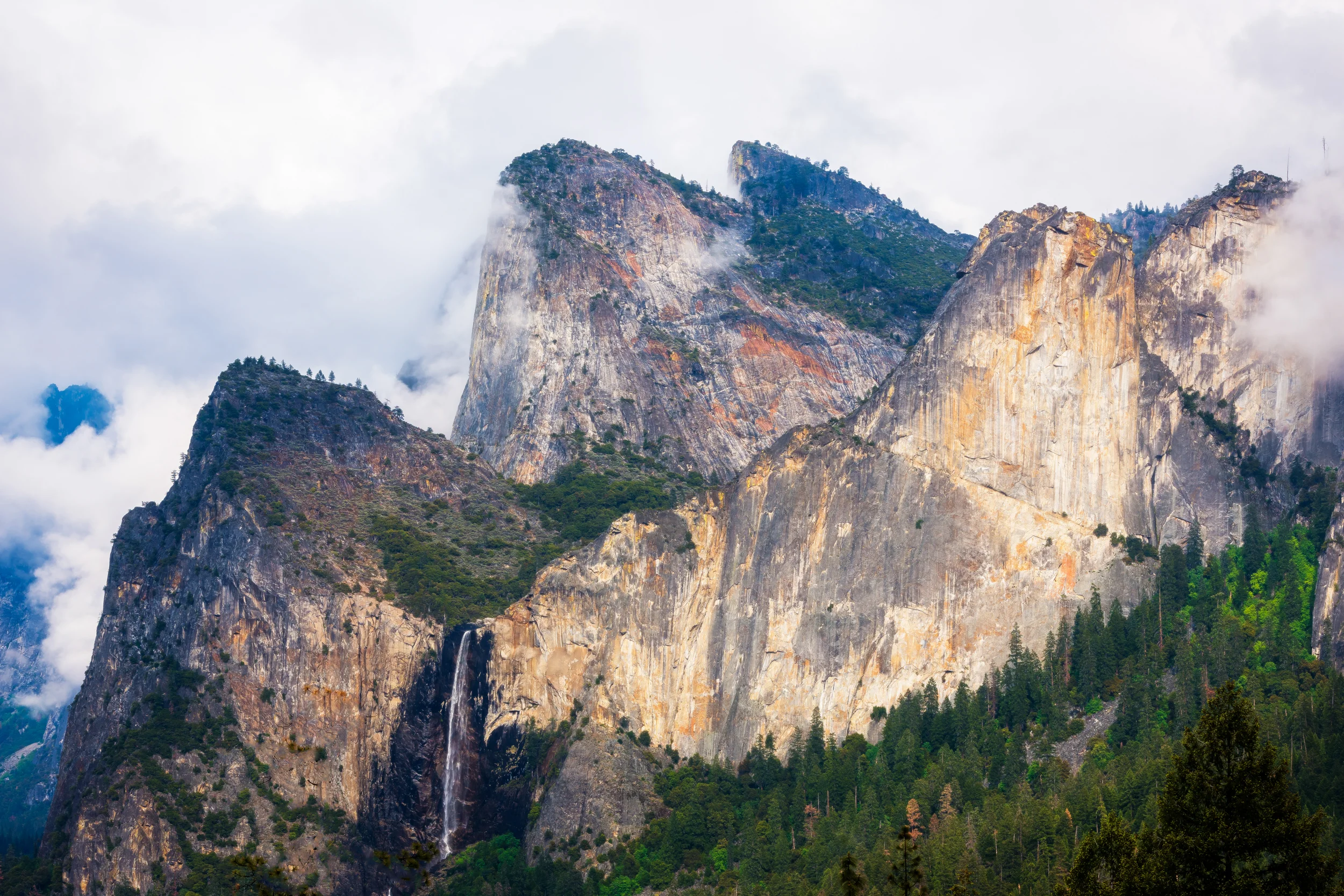 Tunnel View - Yosemite