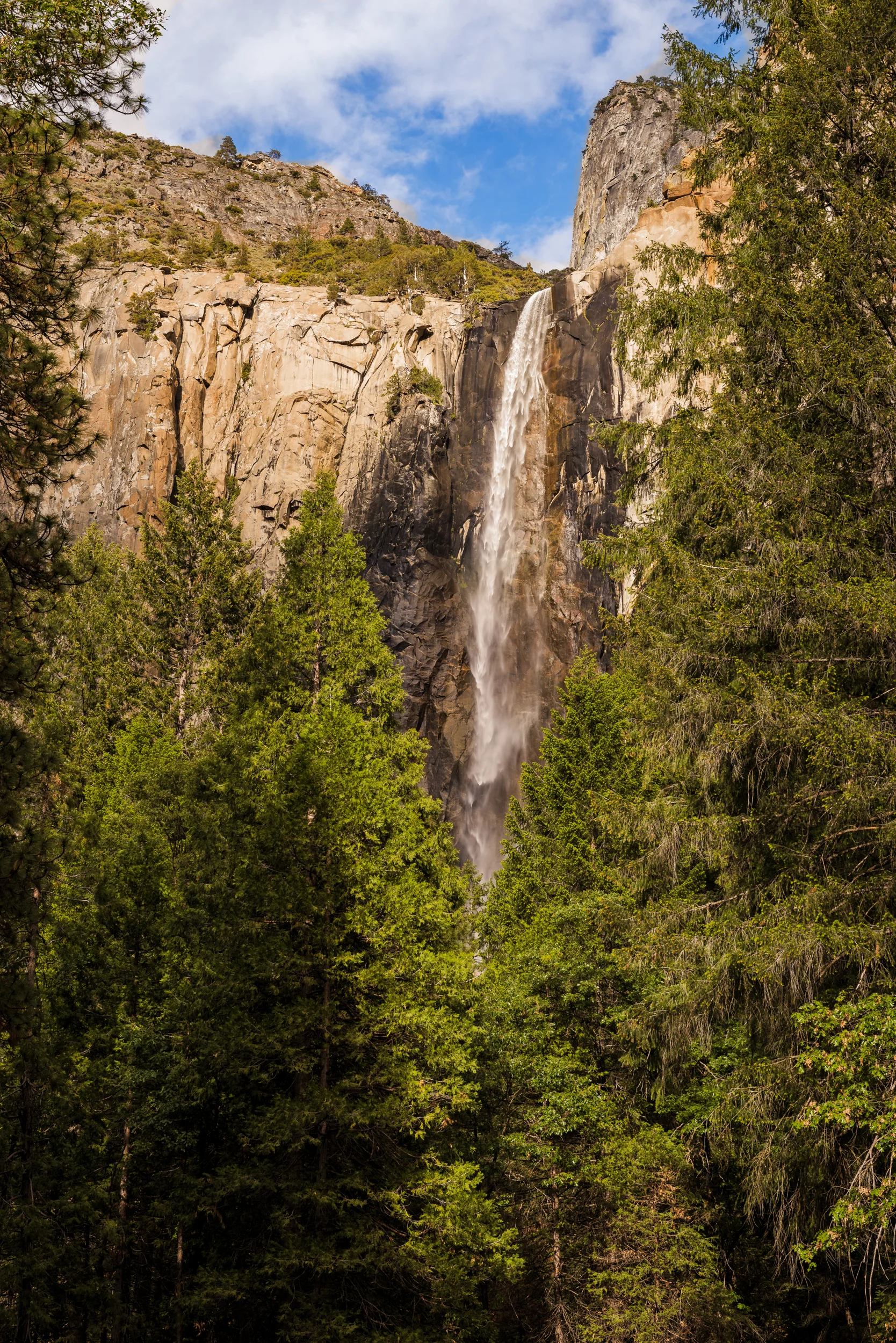 Bridal Veil falls - Yosemite