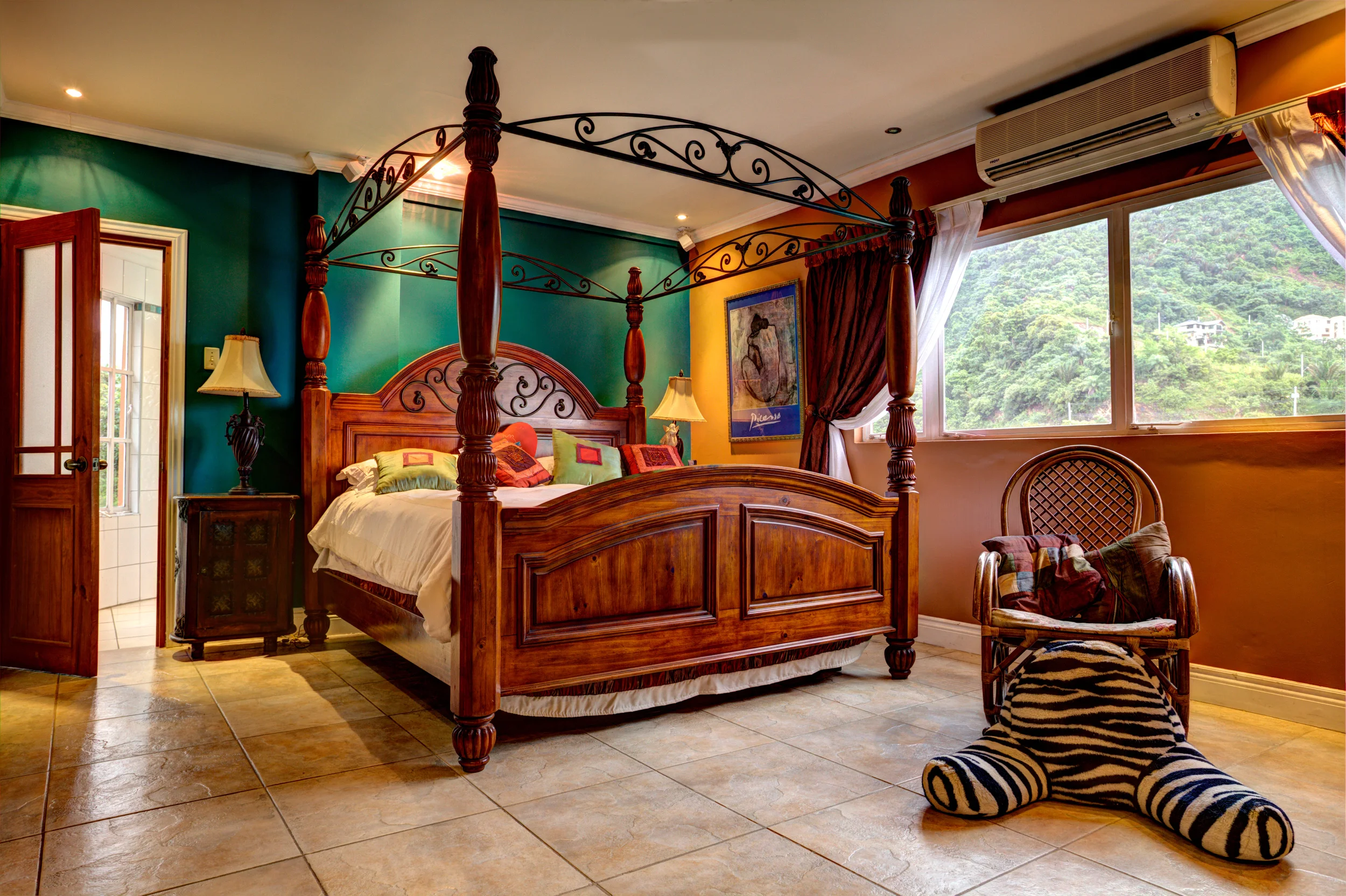mbedroom3.jpg