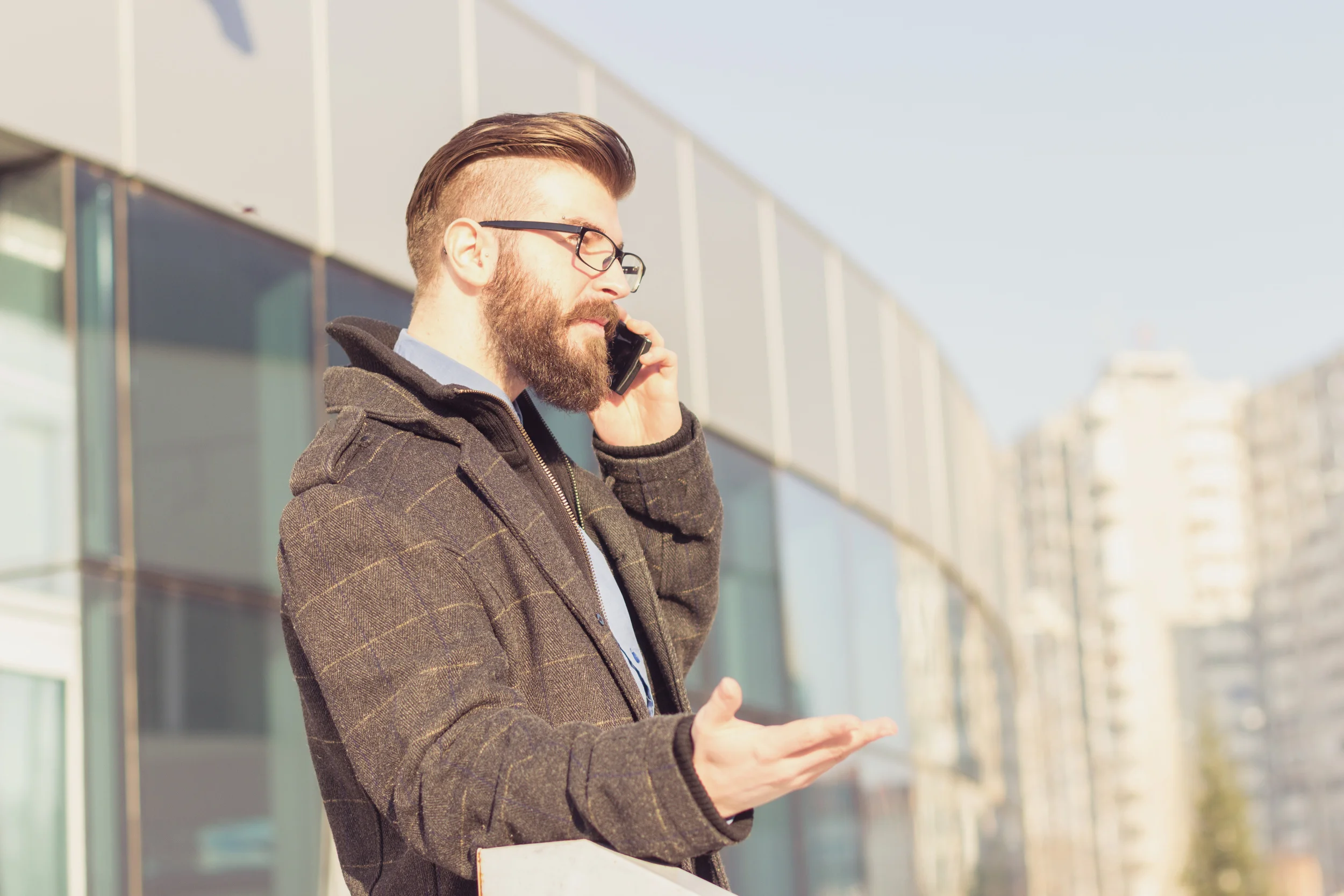 How to Leave a Phone Message That Gets a Call Back