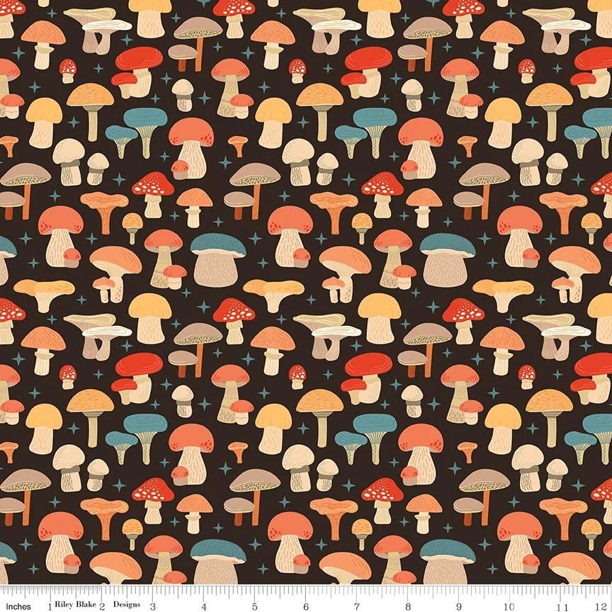Riley Blake Designs: Secret Garden Mushrooms Black by Amanda Castor (C18041-BLACK)