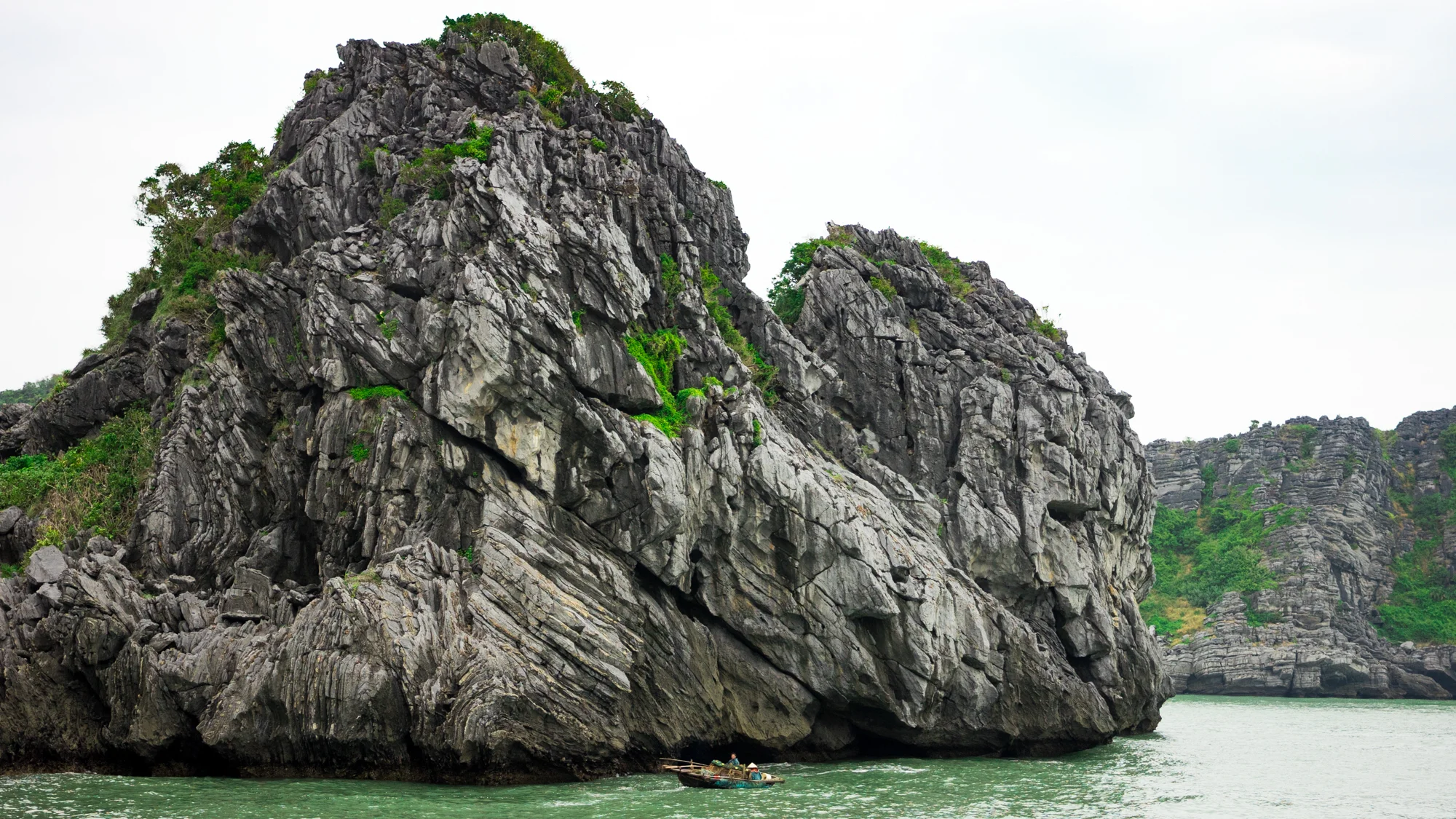 Cat_Ba_Island_Vietnam (9 of 26).jpg