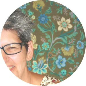 Talking to Tractorgirl: interview by Julie Gibbons