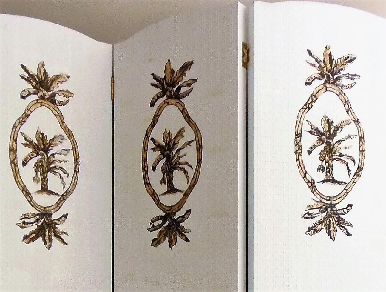 Detail, decorative screen, Singapore