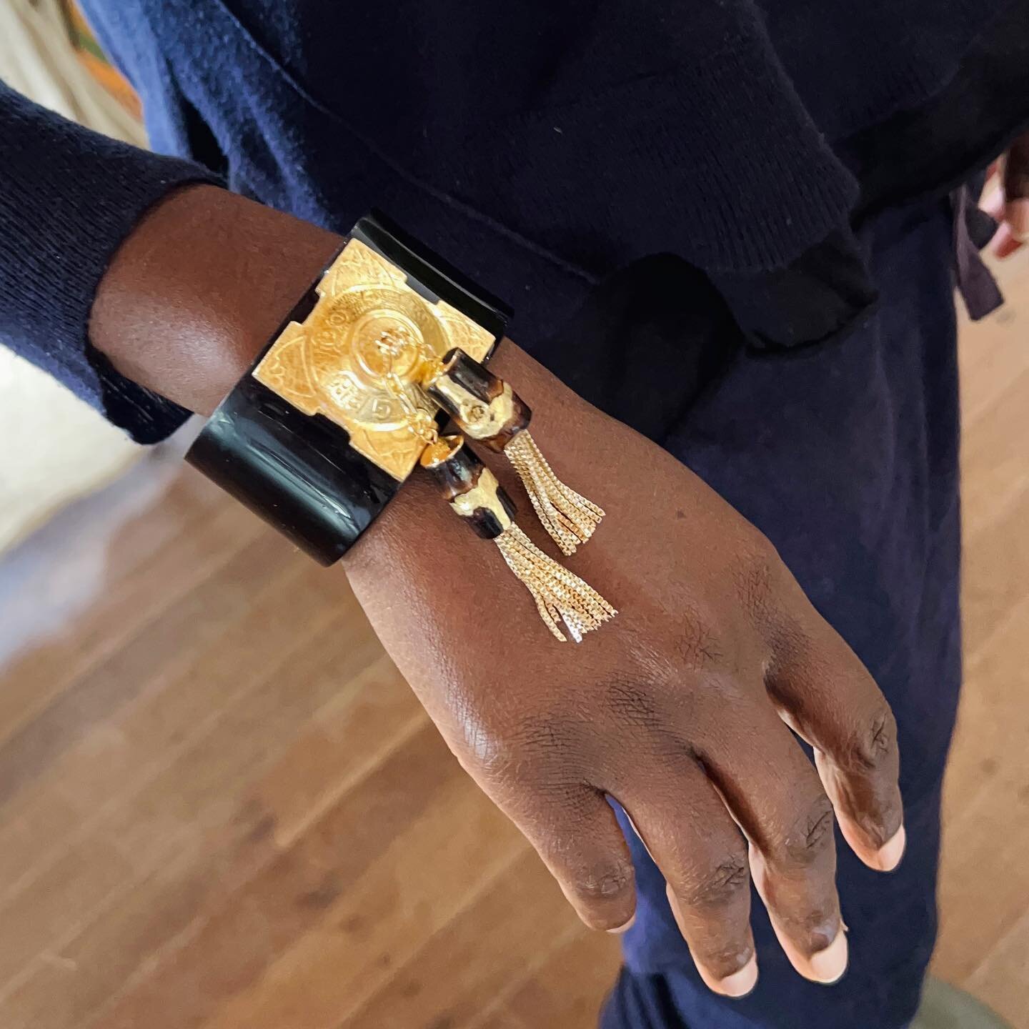 Beautiful @hildaonline wearing #artworkerprojects cuff bracelet with bamboo tassels and again, beautiful✨. Paddington market next weekend! Not this one coming, the one after on 6th May and I&rsquo;ll see you there 🤨 #paddingtonmarkets #eastlindfield