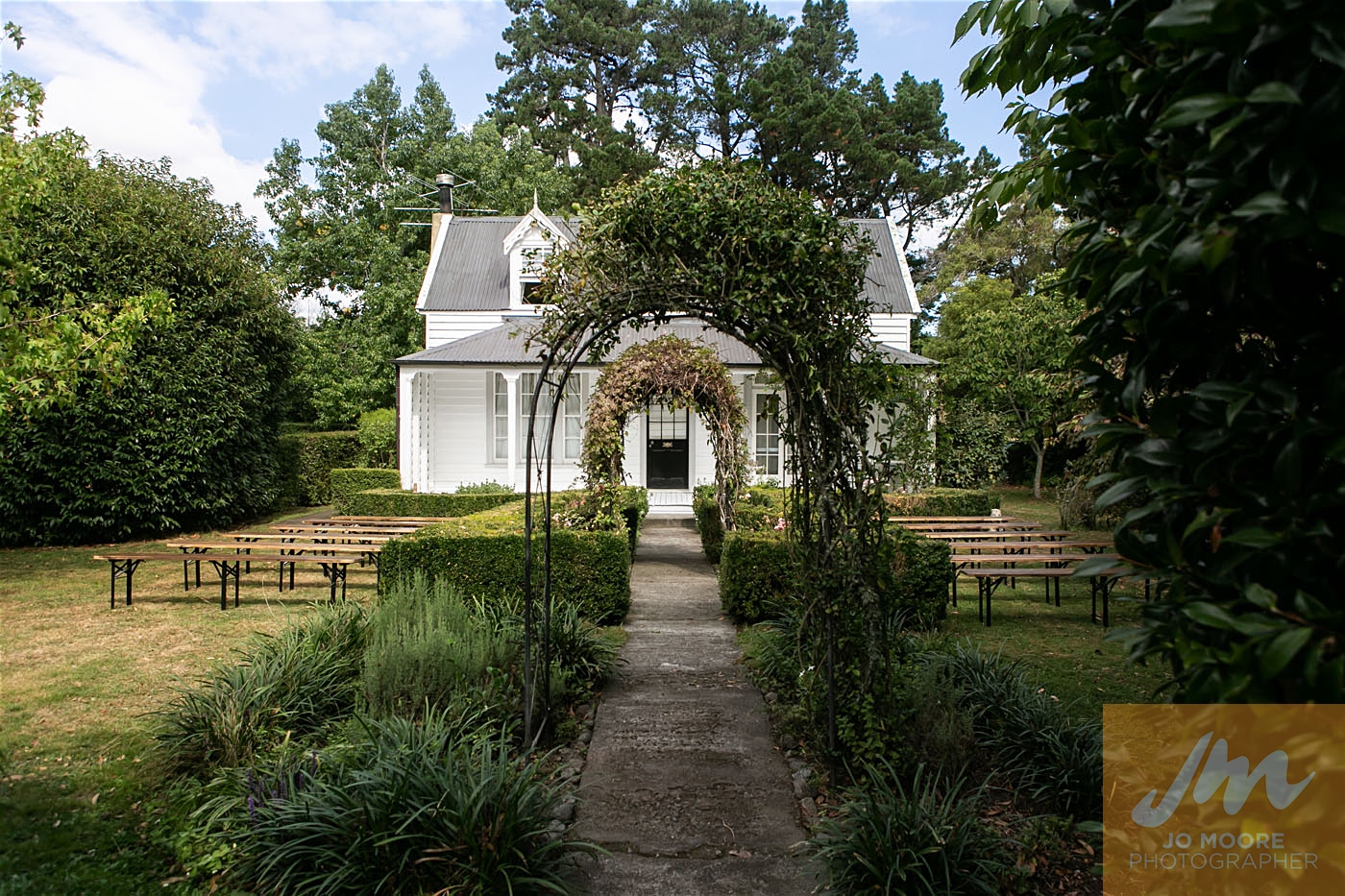 Laura and Keren-491.jpg