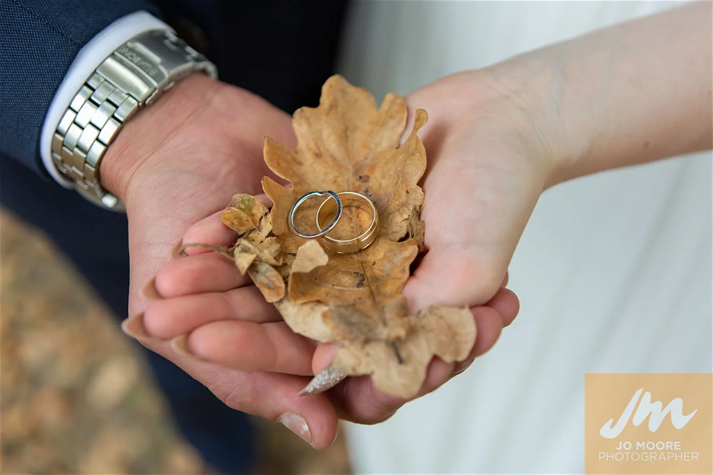 Laura and Keren-945.jpg