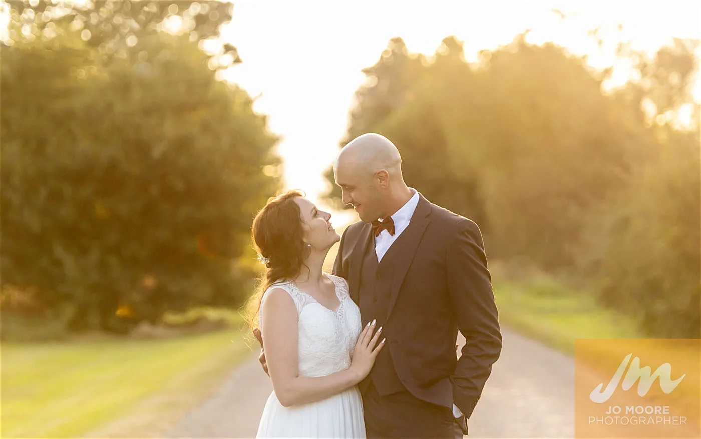 Laura and Keren-1114.jpg