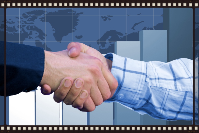 bigstockphoto_Business_Deal_-_Column_Chart_161635.jpg