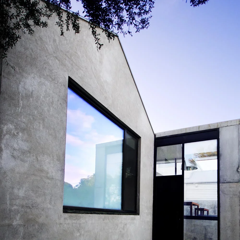 barwon-head-conrete-house.webp