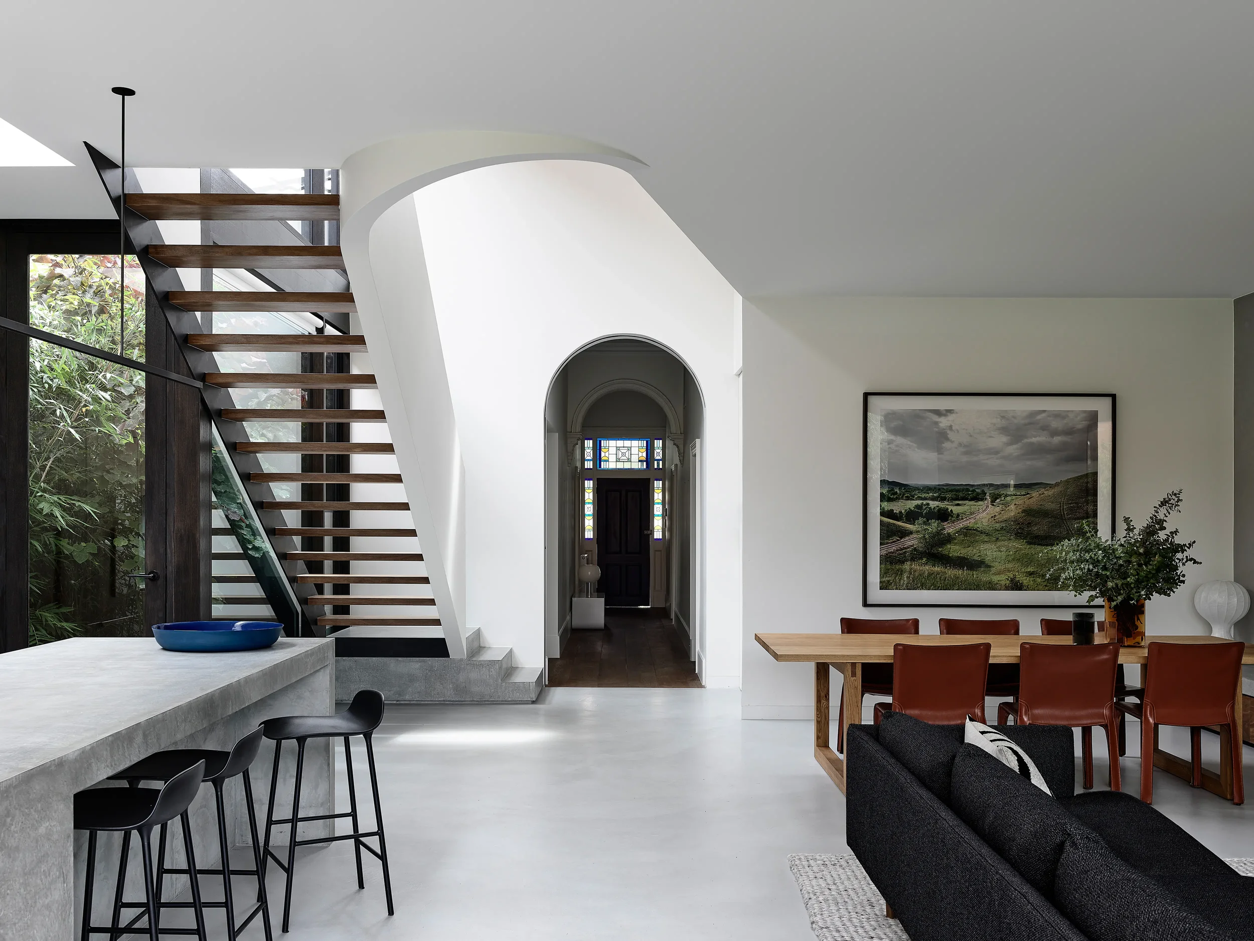 middle-park-house-dining.webp