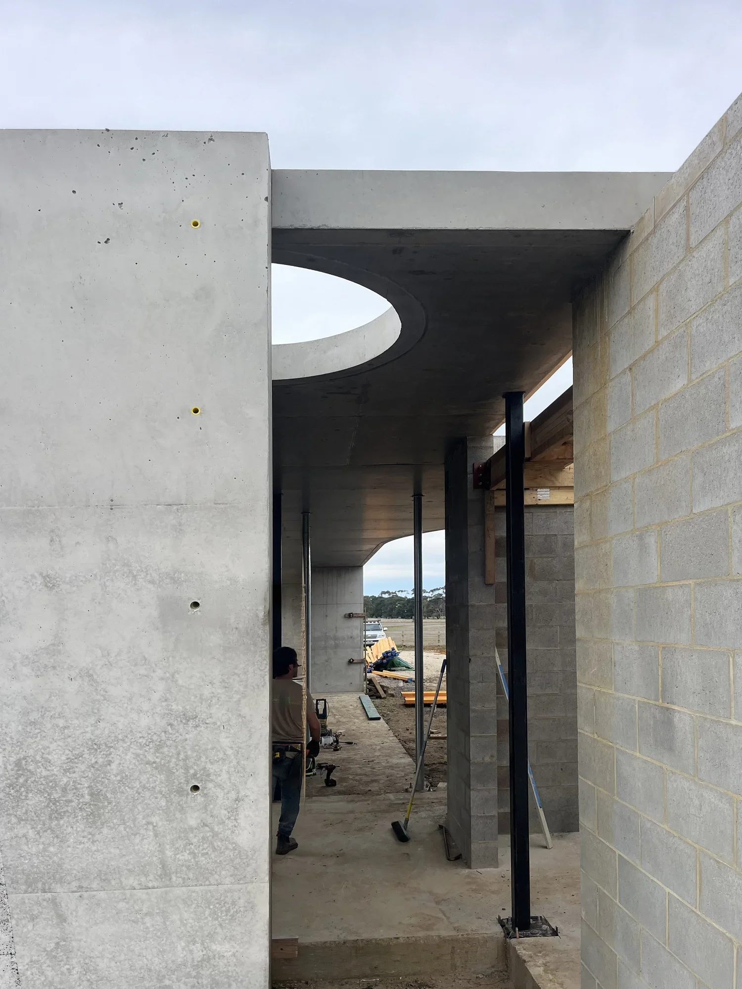 Stonehaven-concrete-house-2.webp