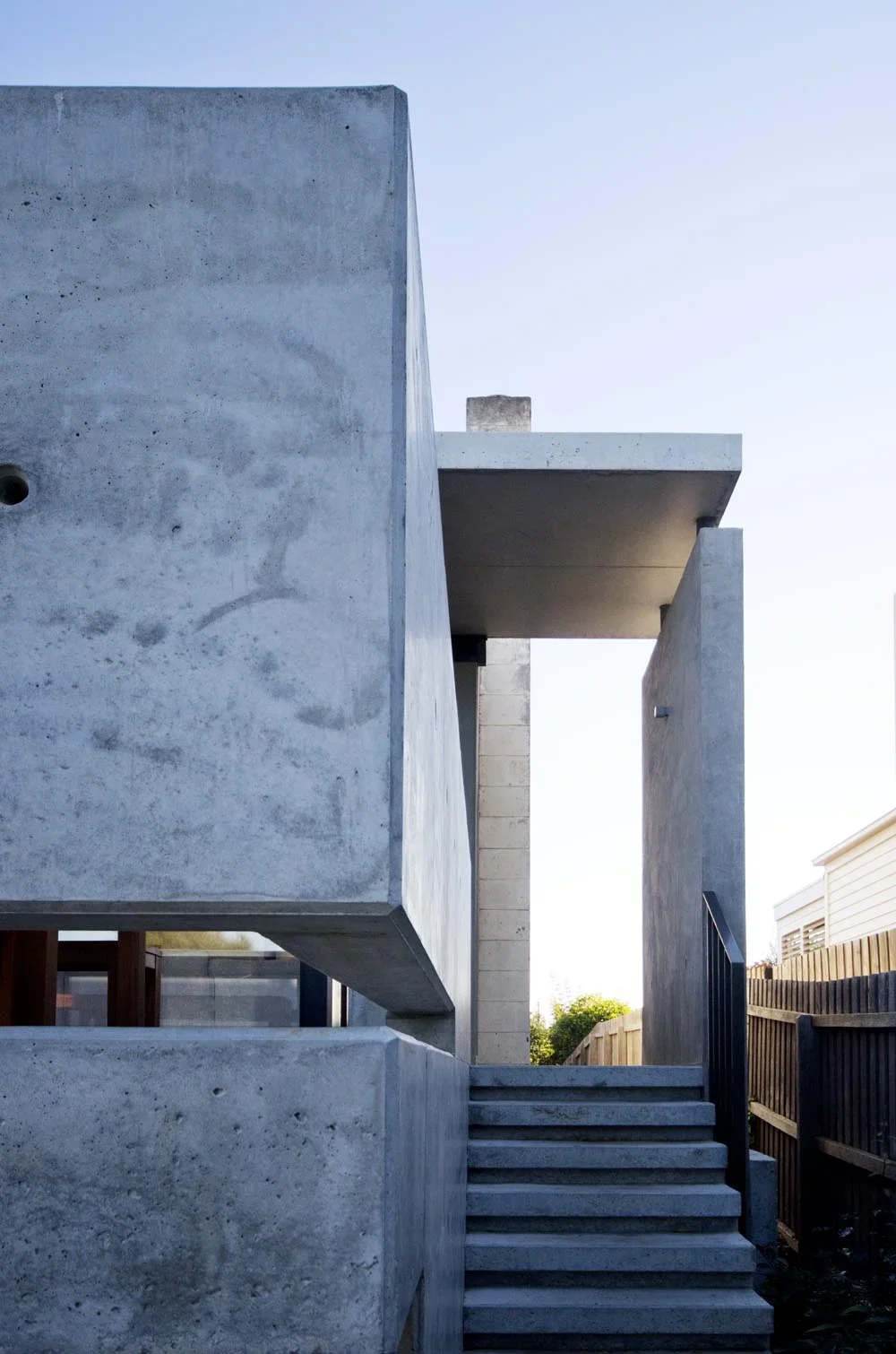 concrete-house-renovation.webp