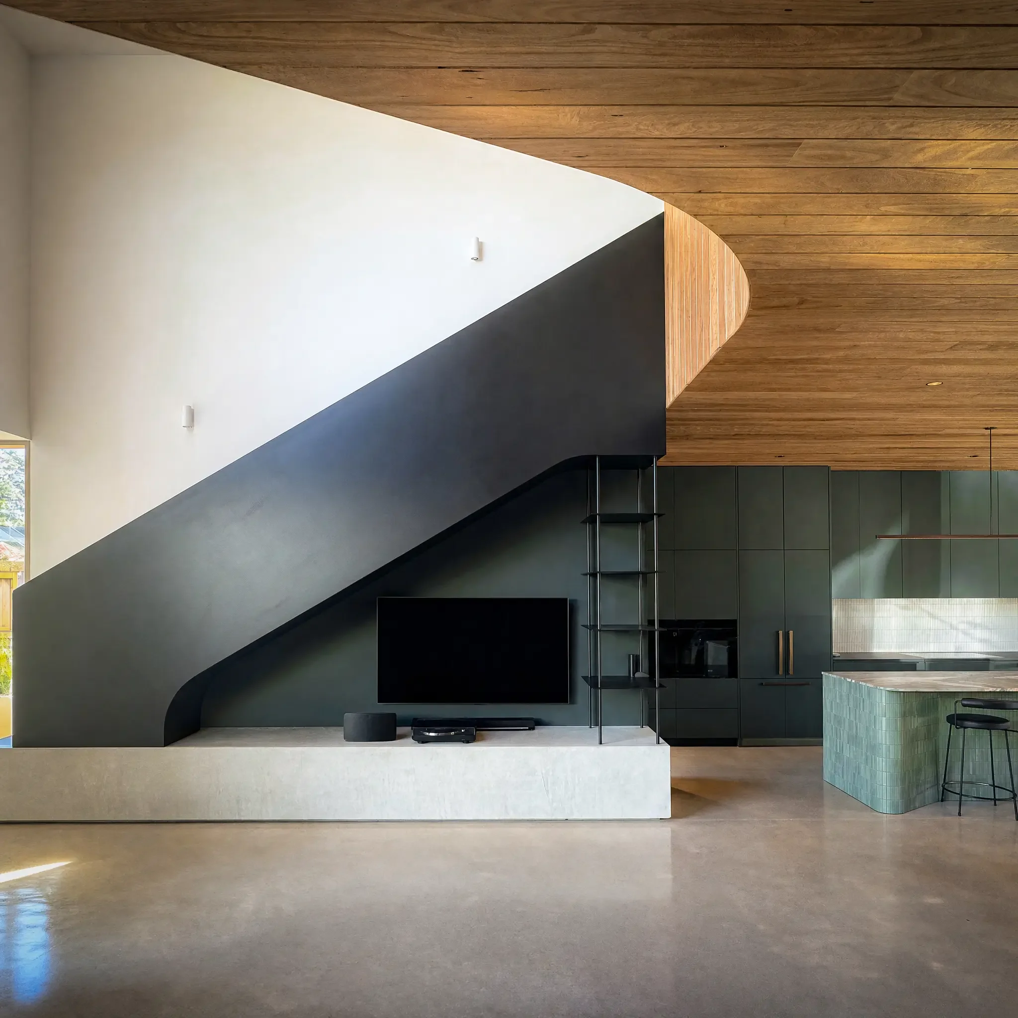elizabeth-house-1.webp
