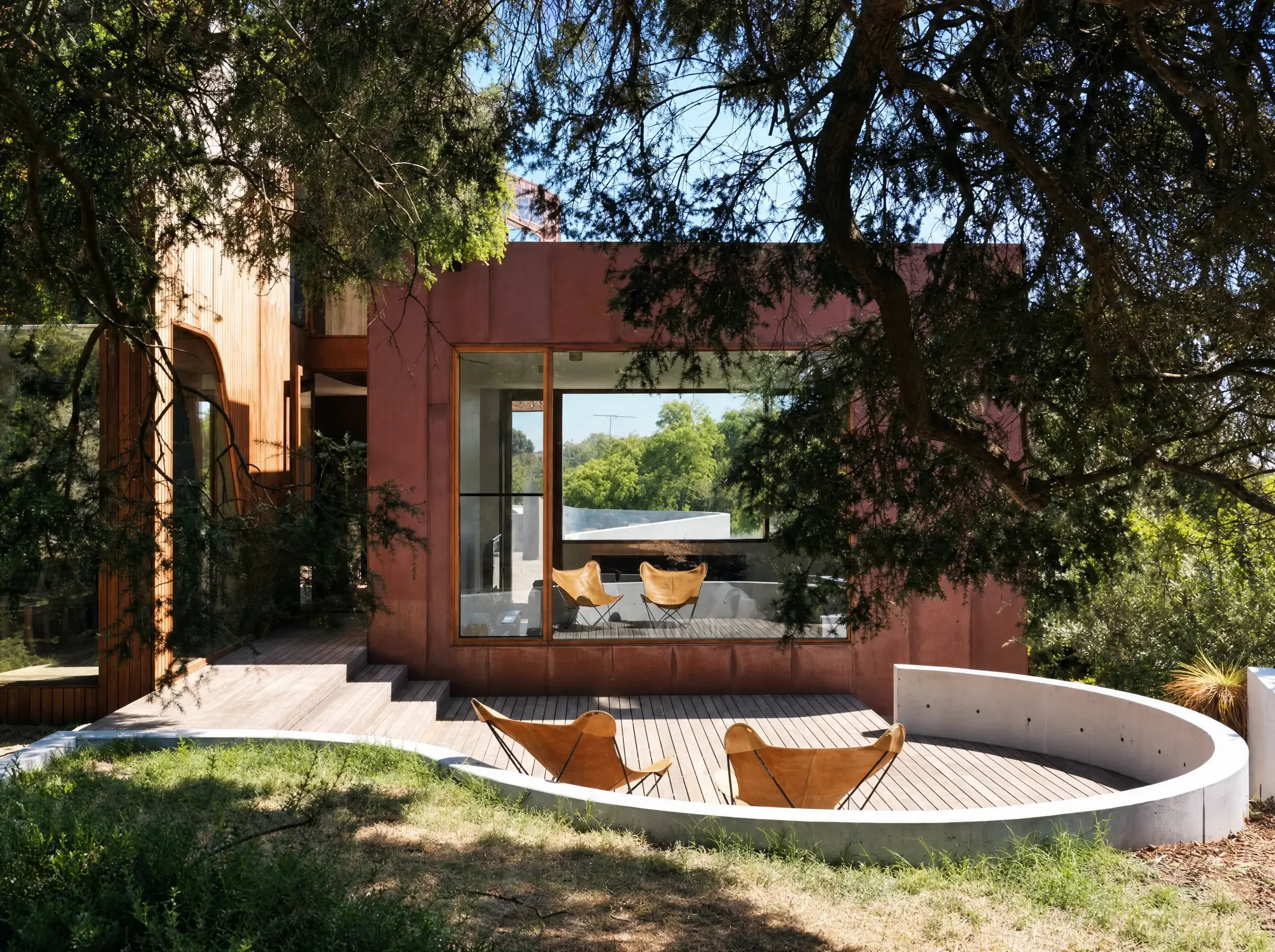 bluff-house-1.webp