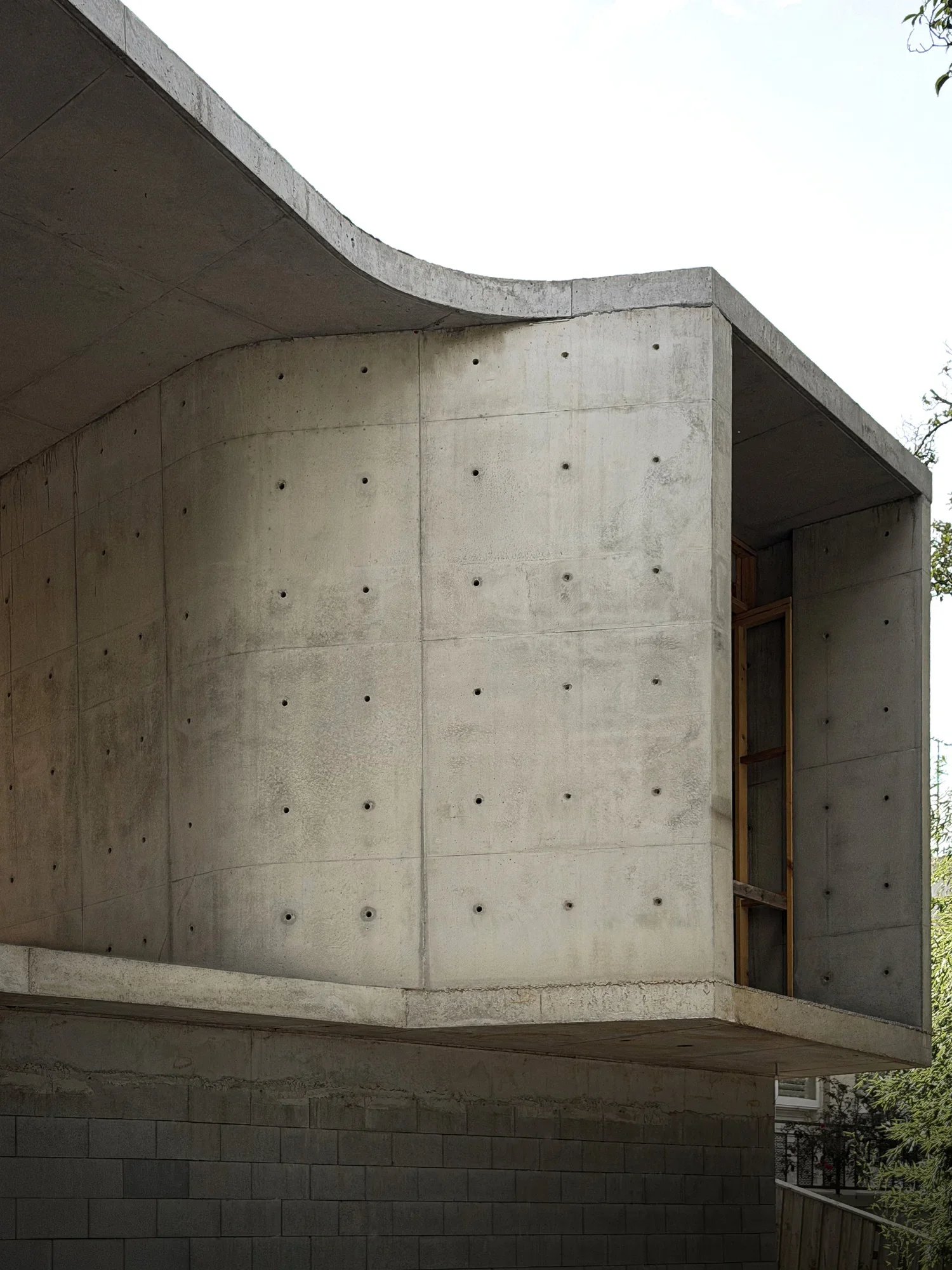 durham-concrete-house-5.webp