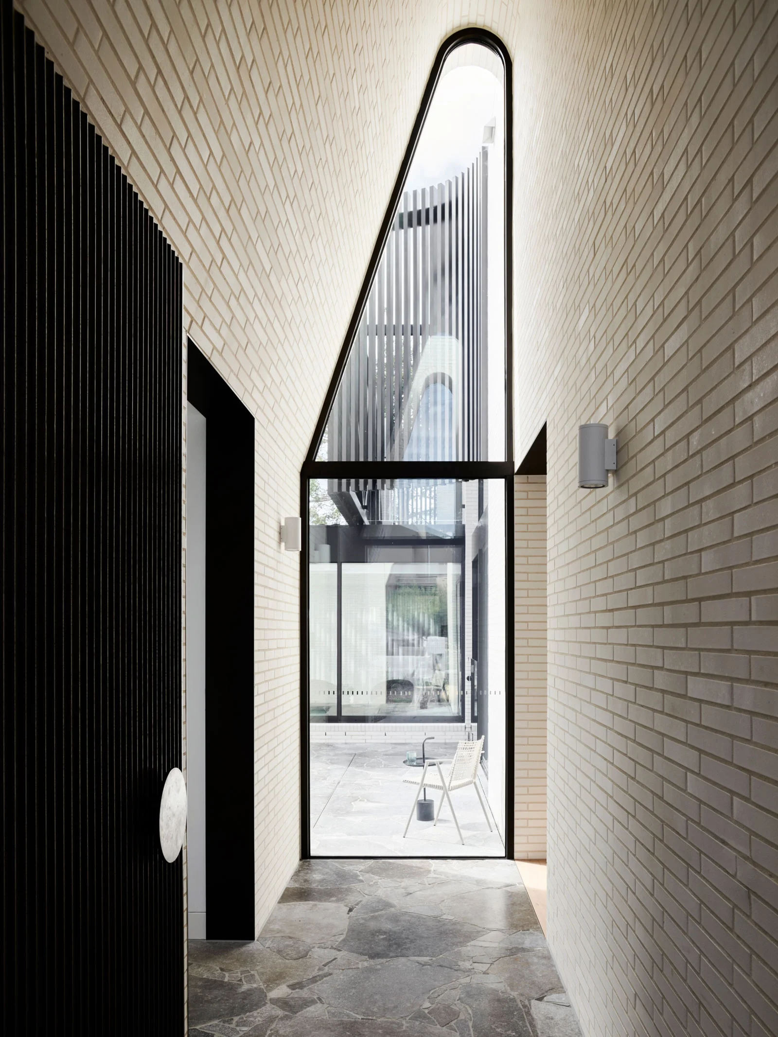 Lynch-residence-house-5.webp