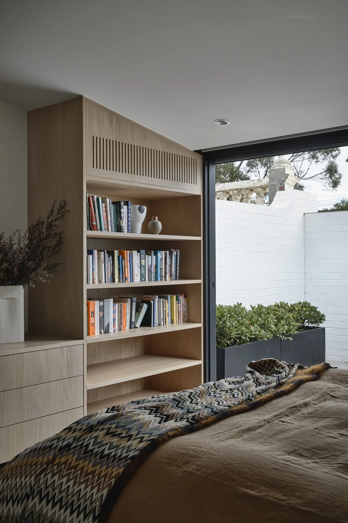 north-fitzroy-house-bedroom-2.webp