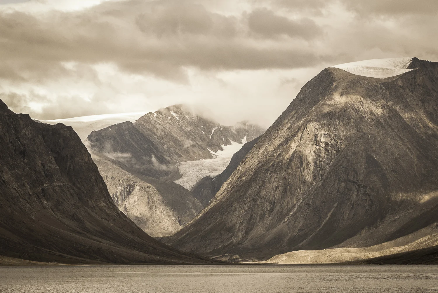 Auyuittuq - "The Land That Never Melts"