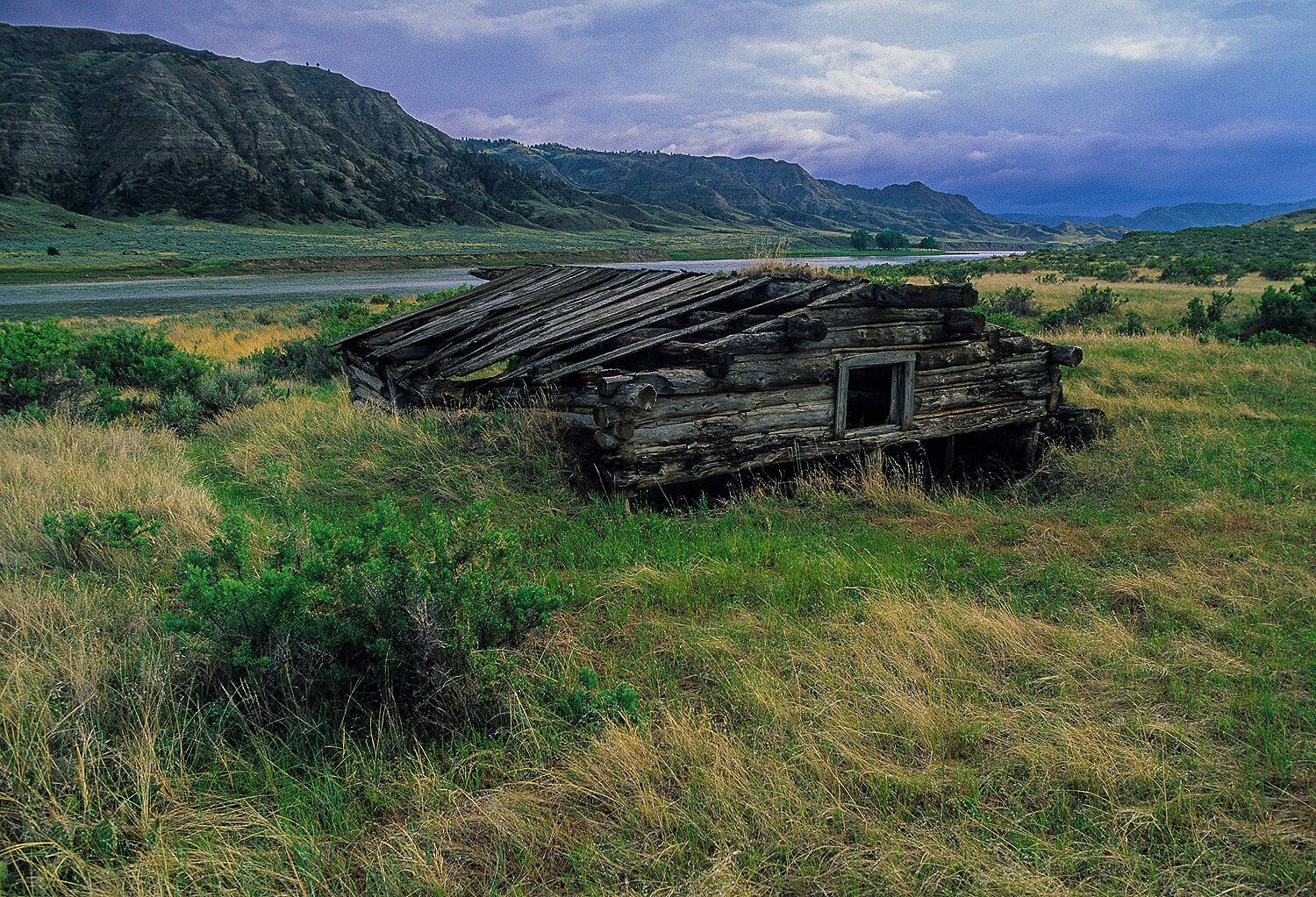 Abandoned Homesteader Cabin 