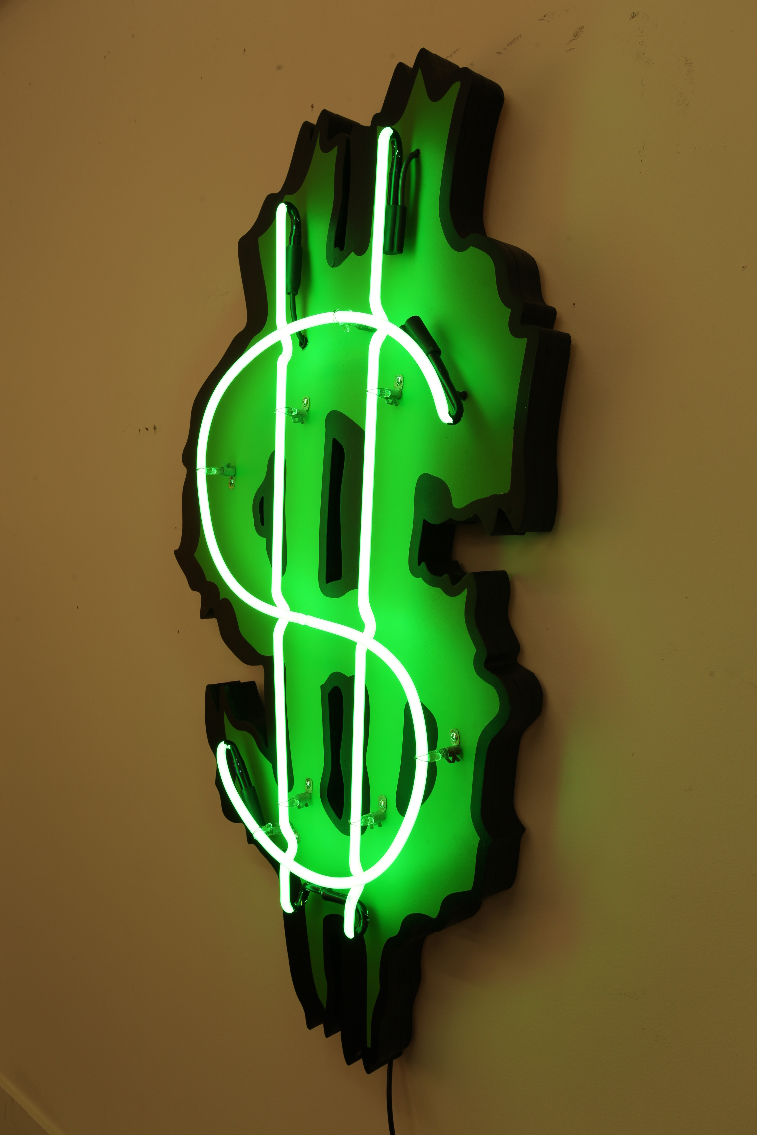 Monster Money NEON 7.JPG