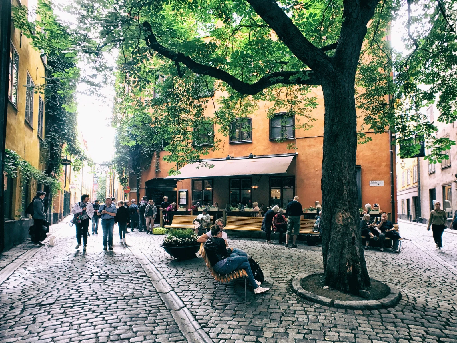The restaurant Under Kastanjen (“Under the chestnut tree”) in the Old City