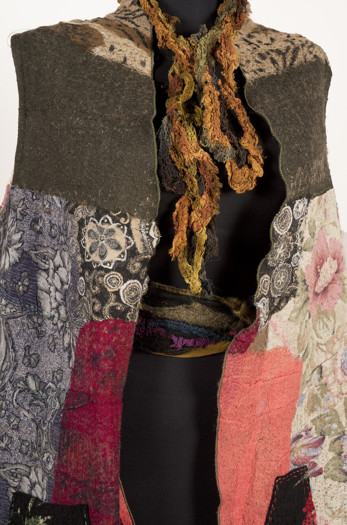 08-21ensemble1200.jpg