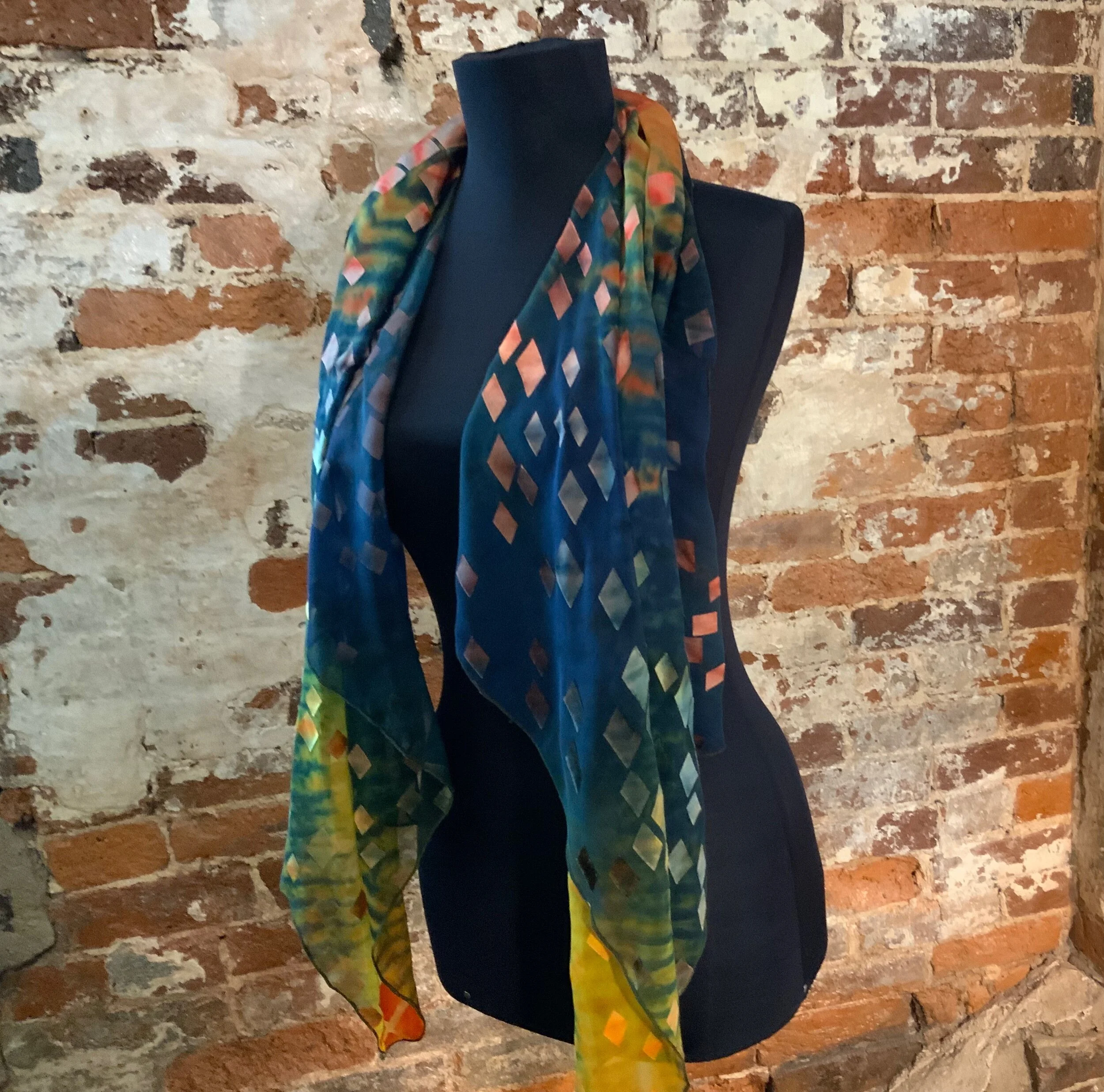 38B26C21-7D96-4D5F-83D0-0AE08A9C363C