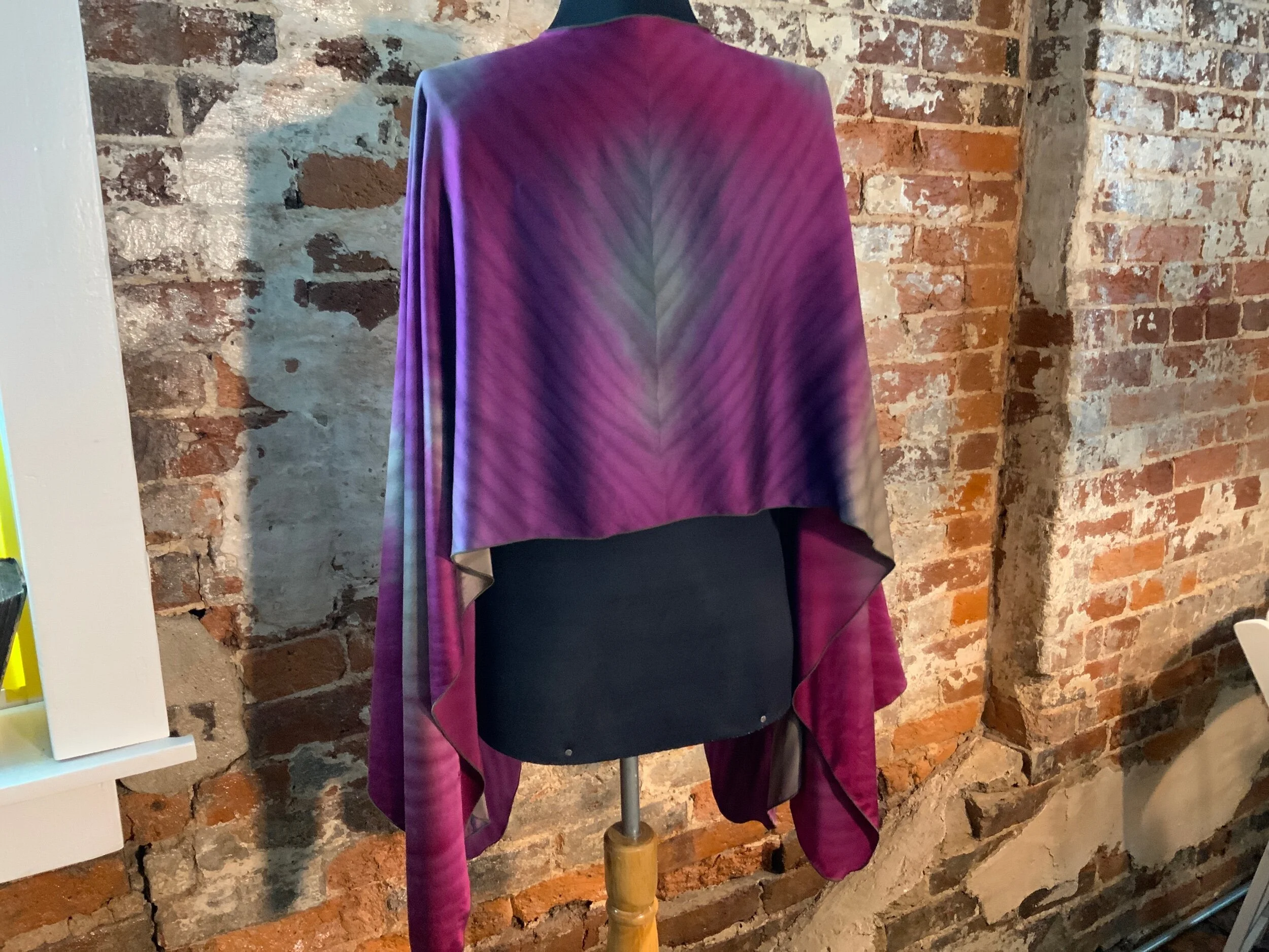 CC6031C9-9233-4661-8DF5-13AE445547BA