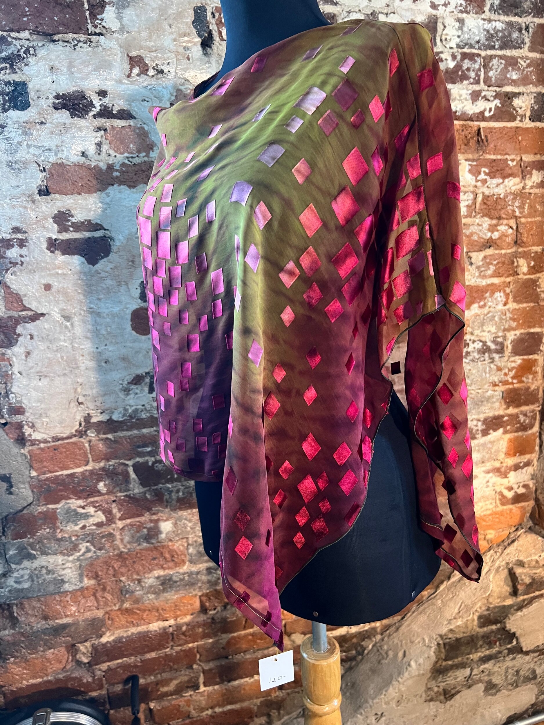 594D249A-F8D5-4F81-8845-7D420D066633